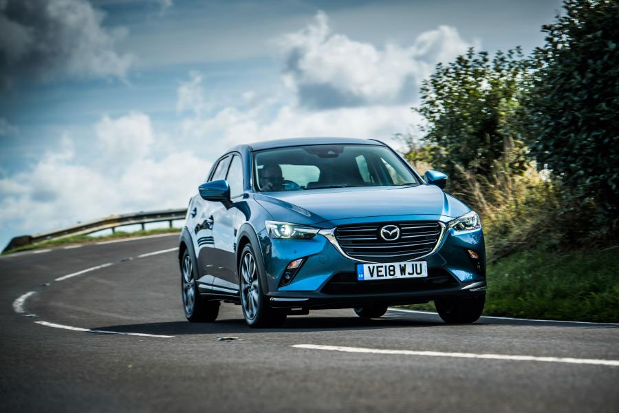  Mazda CX-3 2018 года  (UK) (фото 12 из 30)